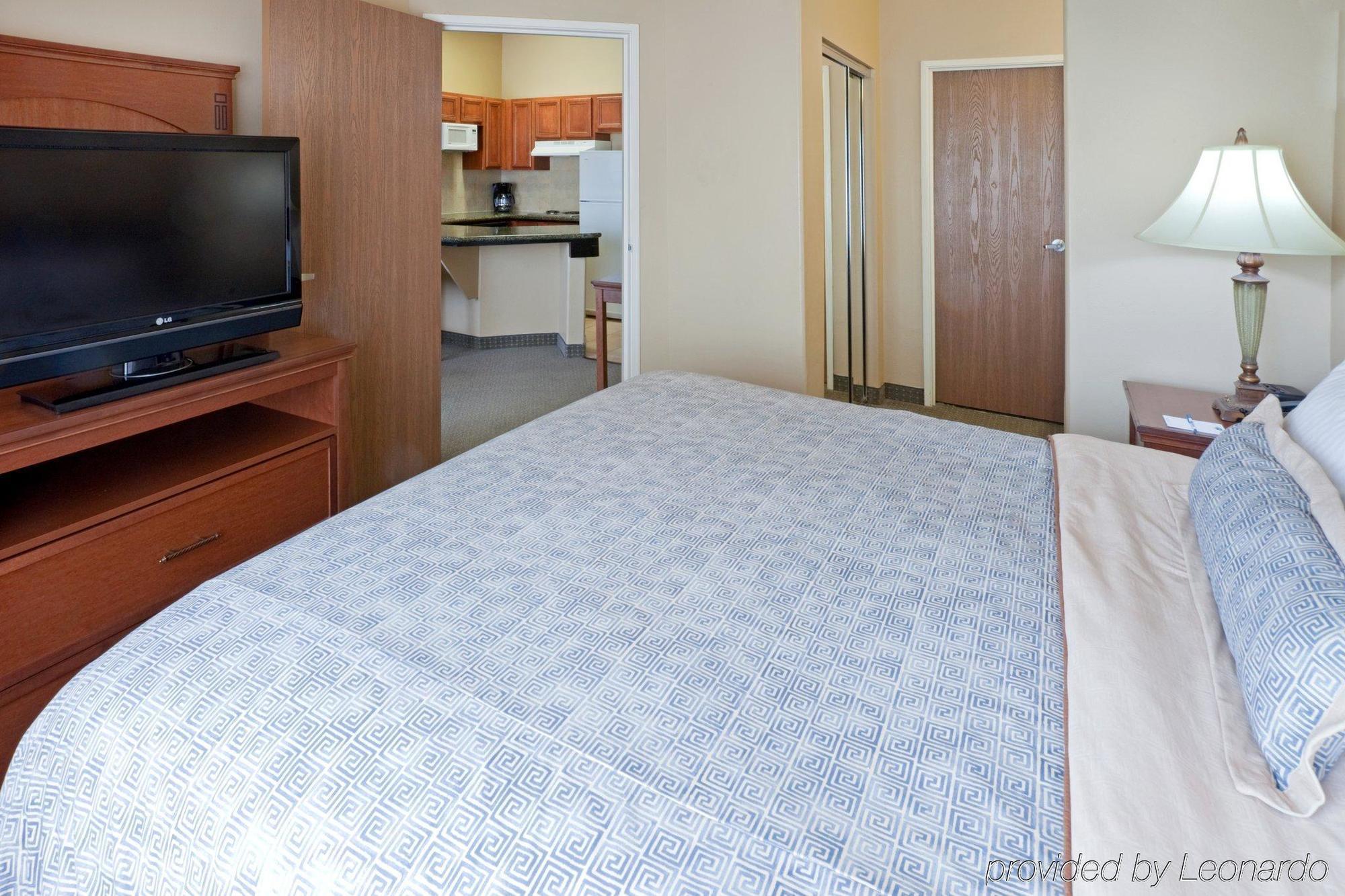 สเตย์บริดจ์ สวีท ลาบ็อค Hotel ลับบ็อก ห้อง รูปภาพ
